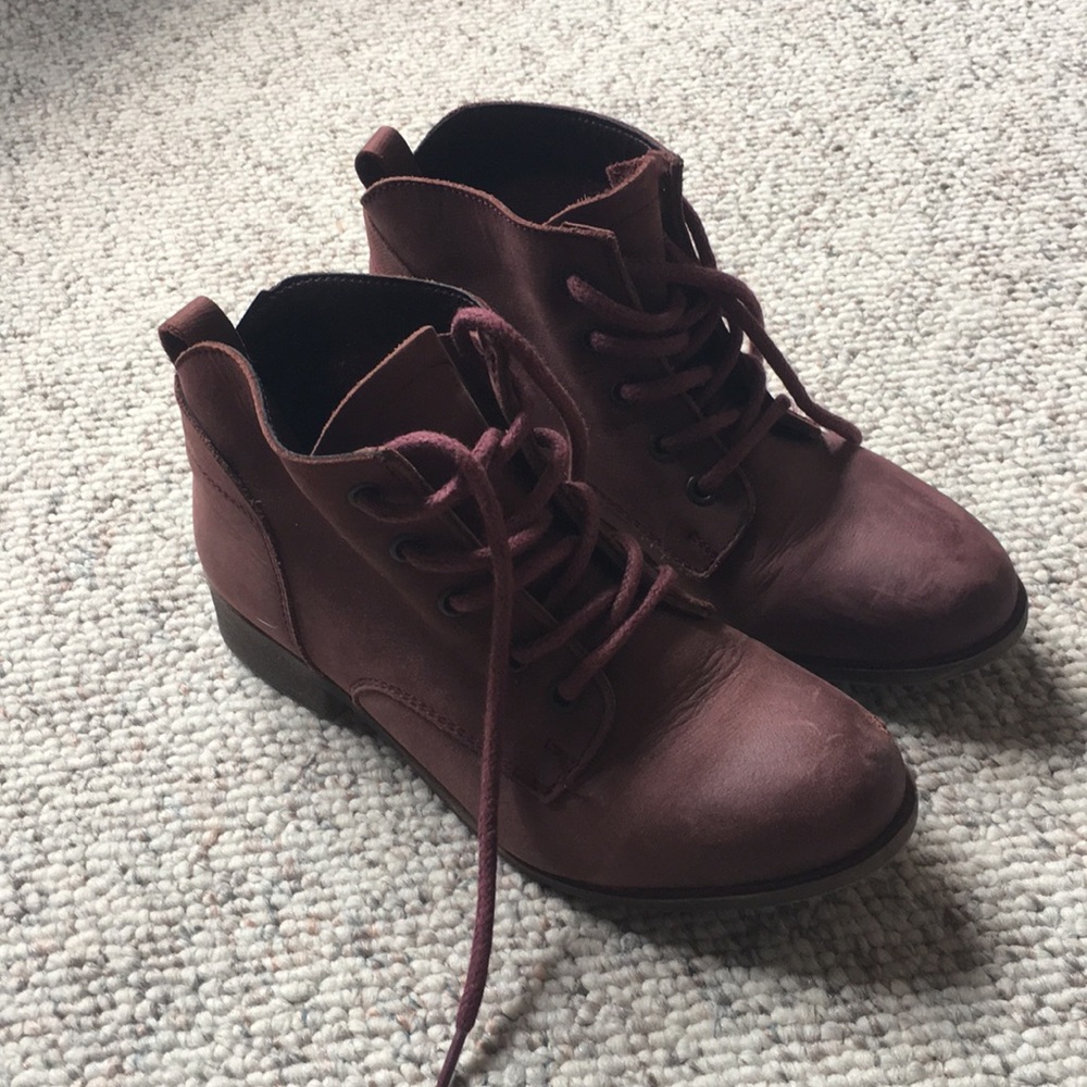 Steven Madden booties